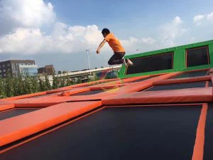 الأطفال ترامبولين بارك معدات الملعب للبالغين